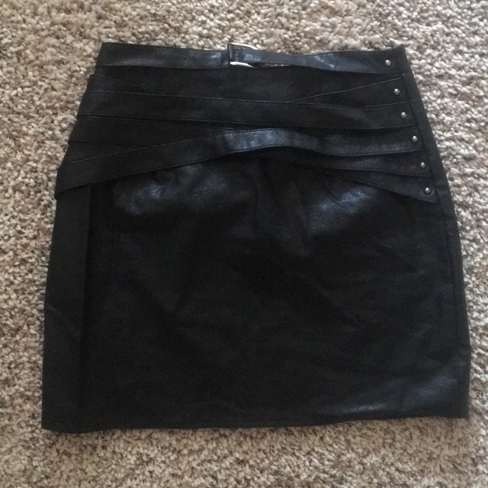 Black faux leather skirt size 0